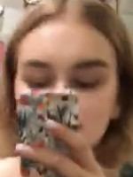 SexyElla`s avatar