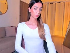 Amateur Webcam Teen Masturbates And Teases
