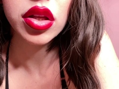 Love Chat Big Boobs Brunette Masturbating For Cam