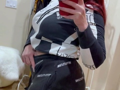 Redheaded Leggy Babe Masturbates