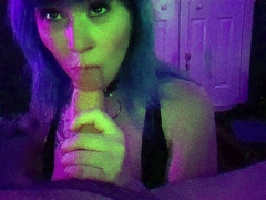 Hot amateur webcam teen masturbates for their fans