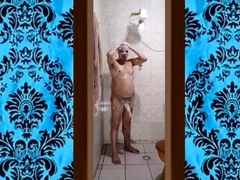 O Meu Banho Gostoso Com O Pau Duro 001